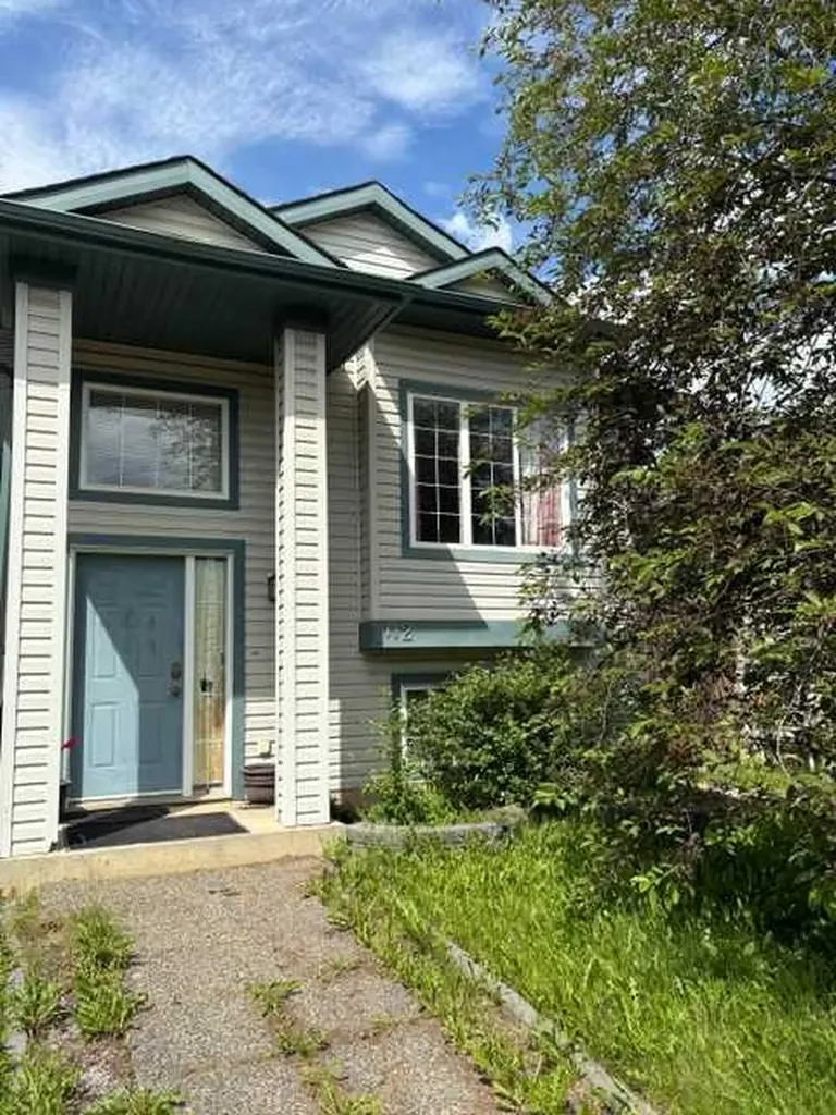 112 Parry Crescent Fort Mcmurray AB T9K 2T5