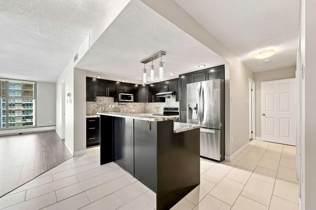 1100 8 Avenue SW Calgary AB T2P 3T9
