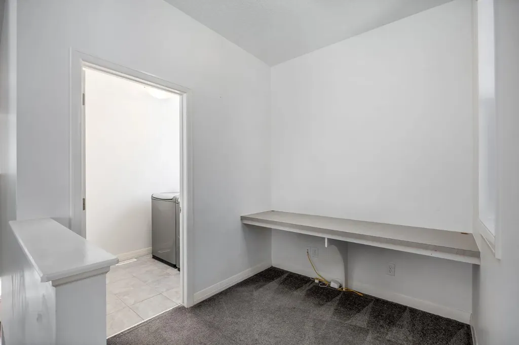 31 Chaparral Valley Way SE Calgary AB T2X 0S1