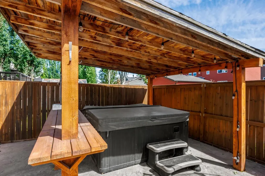 31 Chaparral Valley Way SE Calgary AB T2X 0S1