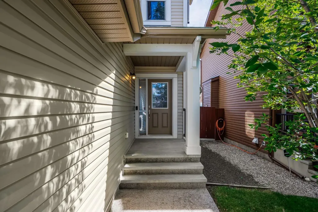 31 Chaparral Valley Way SE Calgary AB T2X 0S1