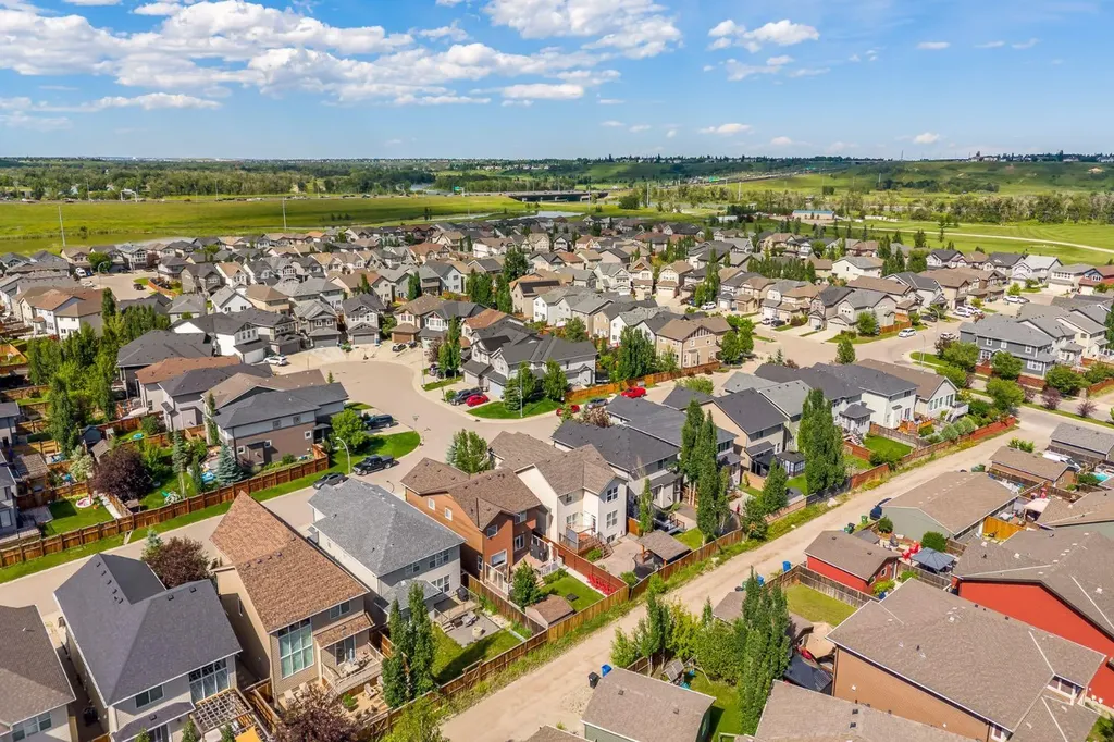 31 Chaparral Valley Way SE Calgary AB T2X 0S1
