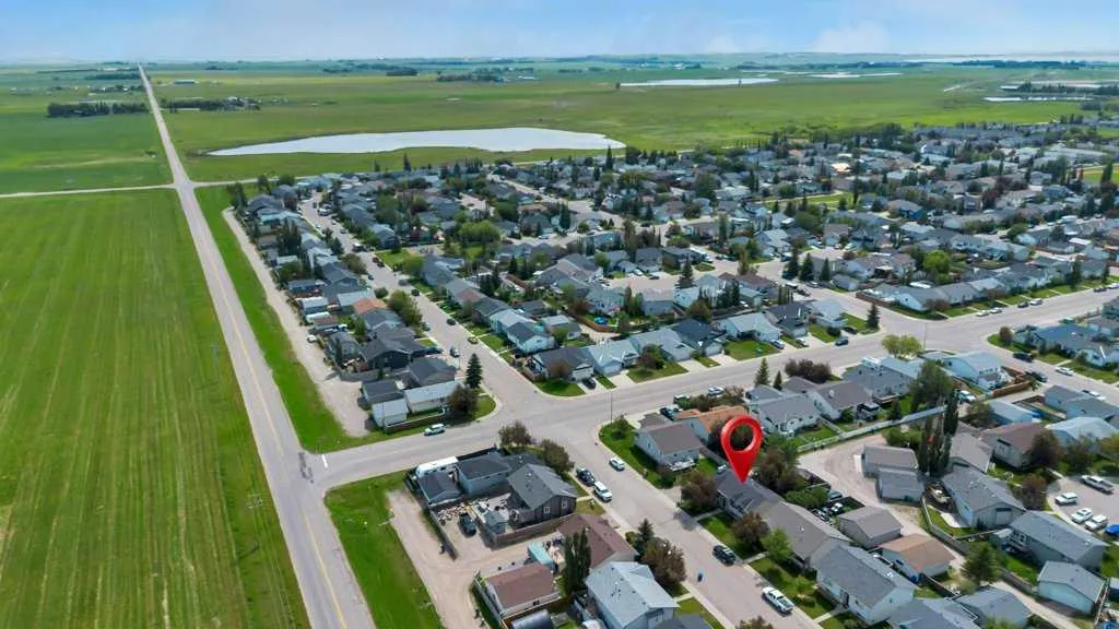 1924 Strathcona Terrace Strathmore AB T1P 1S1