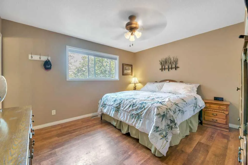 1924 Strathcona Terrace Strathmore AB T1P 1S1