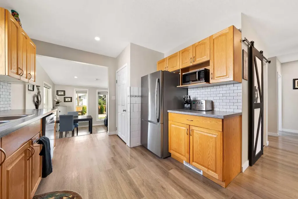 228 2 Avenue E Bow Island AB T0K 0G0