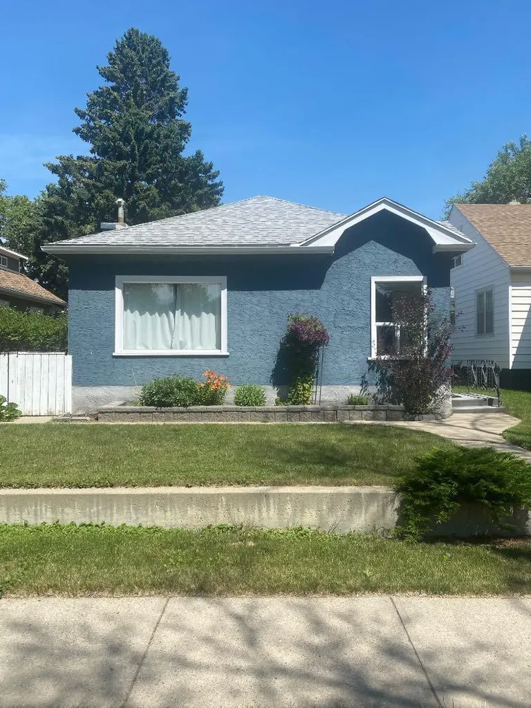 1241 6 Avenue S Lethbridge AB T1J 1A3