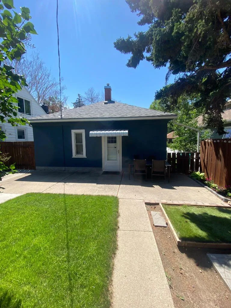 1241 6 Avenue S Lethbridge AB T1J 1A3