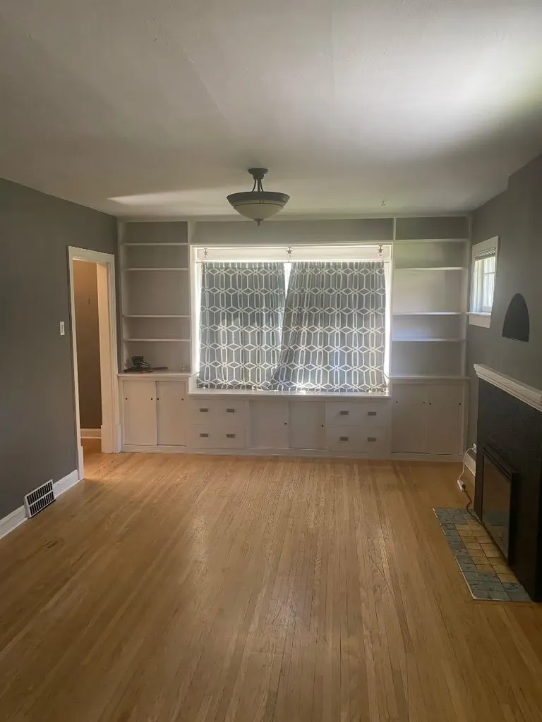 1241 6 Avenue S Lethbridge AB T1J 1A3