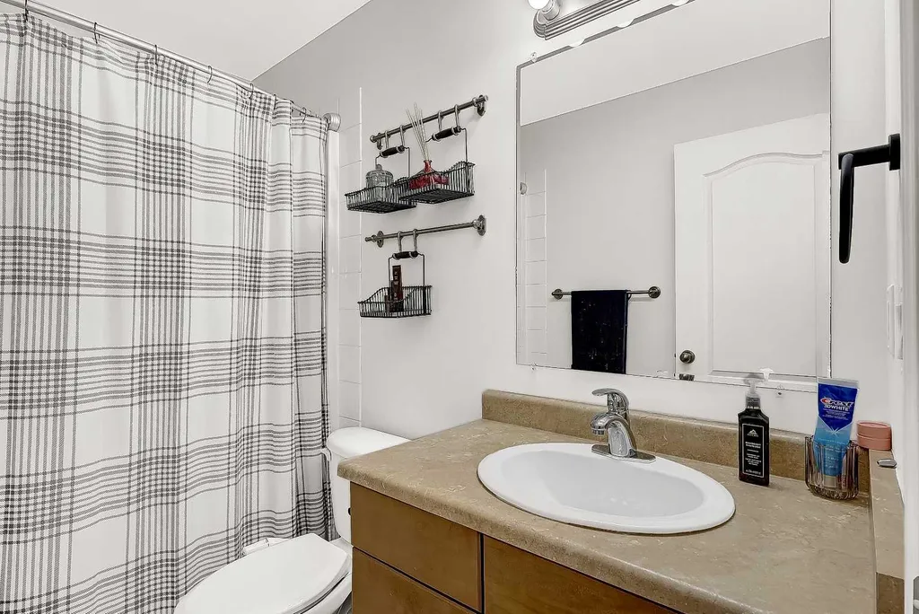 11204 71 Avenue Grande Prairie AB T8W0C8
