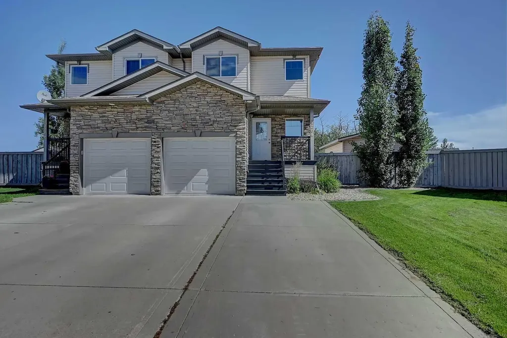 11204 71 Avenue Grande Prairie AB T8W0C8