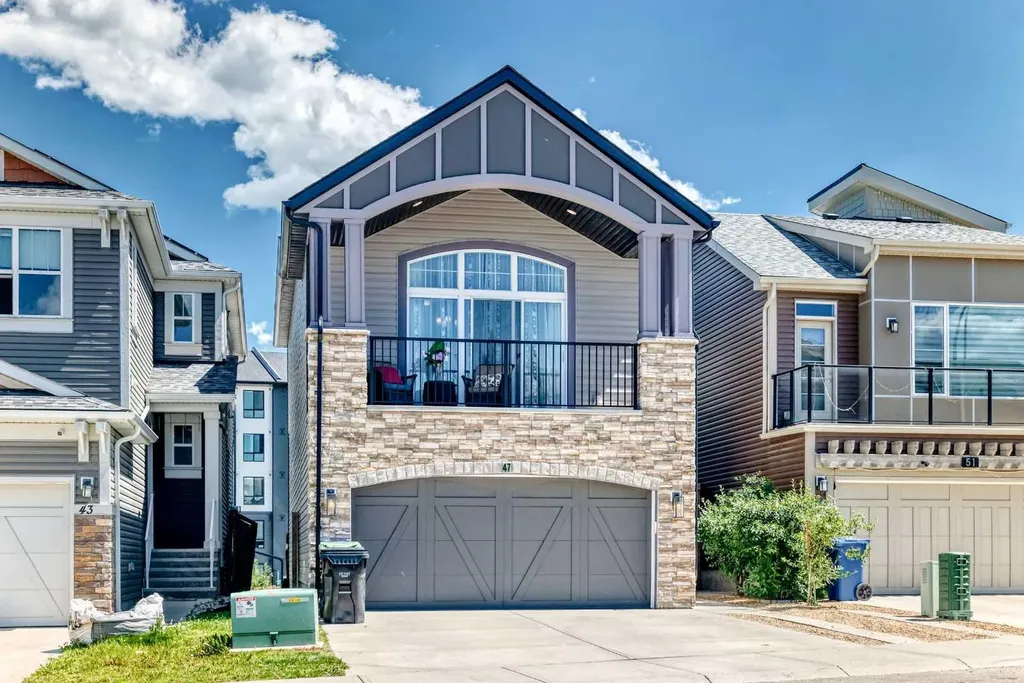 47 Sage Bluff Mews NW Calgary AB T3R 0X5