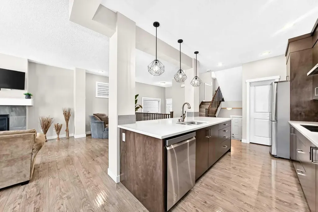 47 Sage Bluff Mews NW Calgary AB T3R 0X5