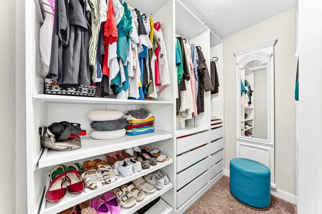 47 Sage Bluff Mews NW Calgary AB T3R 0X5