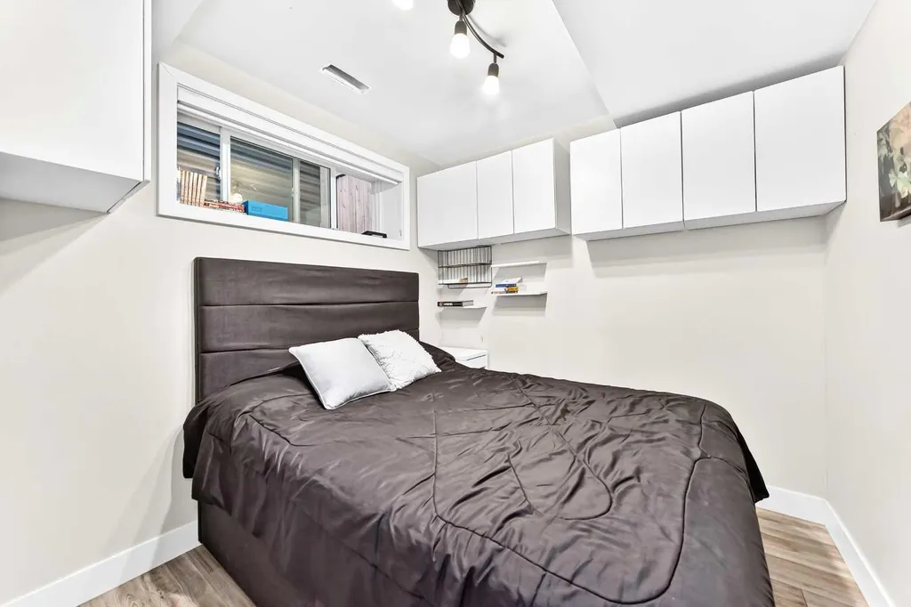 47 Sage Bluff Mews NW Calgary AB T3R 0X5