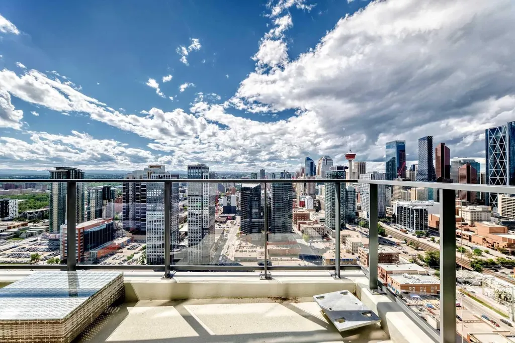 1188 3 Street SE Calgary AB T2G 1H8