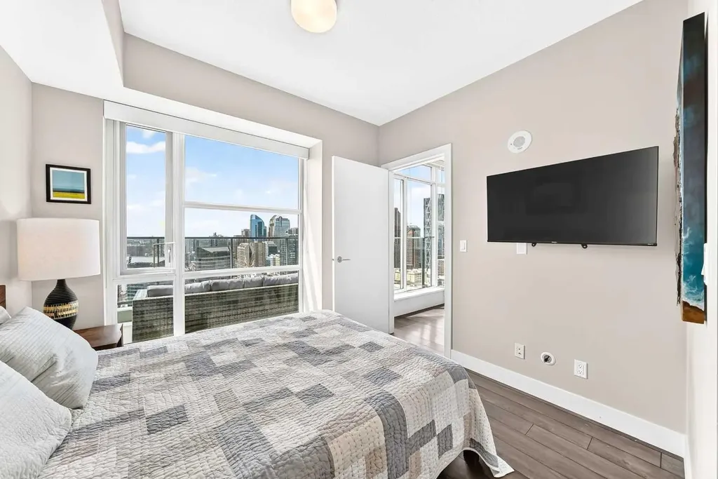 1188 3 Street SE Calgary AB T2G 1H8