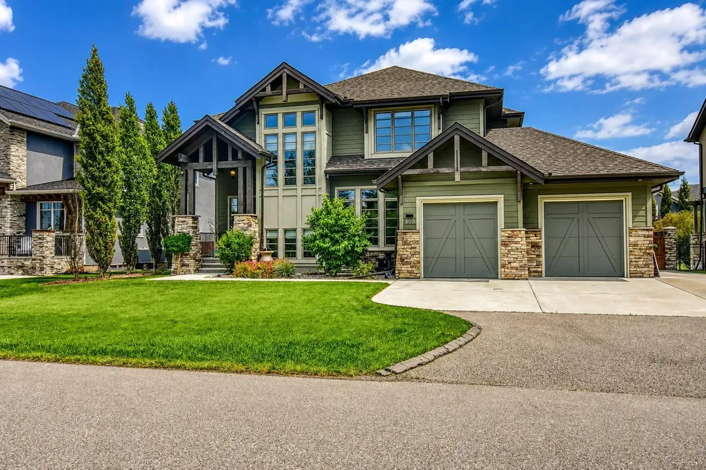 800 East Lakeview Road Chestermere AB T1X 1R2