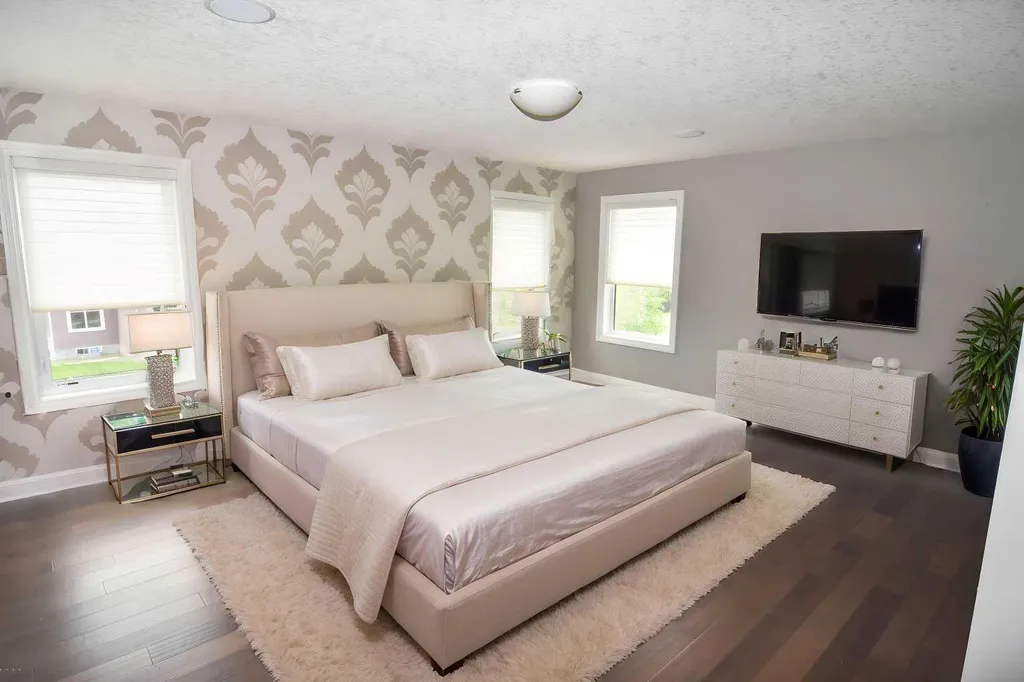 800 East Lakeview Road Chestermere AB T1X 1R2