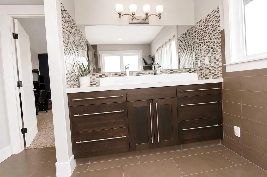 378 Webster Drive Red Deer AB T4N 1E2