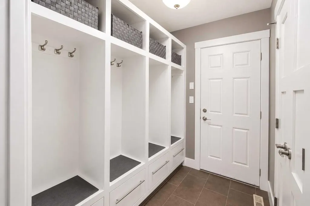 378 Webster Drive Red Deer AB T4N 1E2