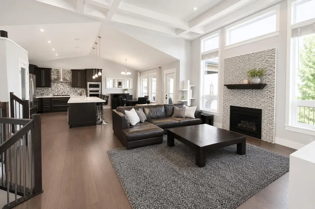 378 Webster Drive Red Deer AB T4N 1E2