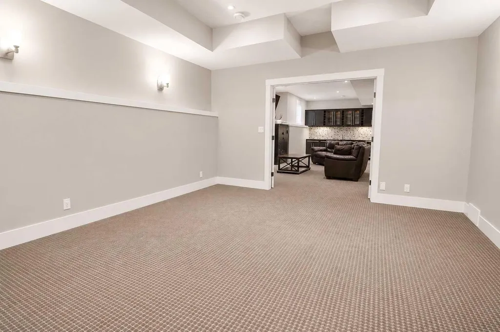 378 Webster Drive Red Deer AB T4N 1E2