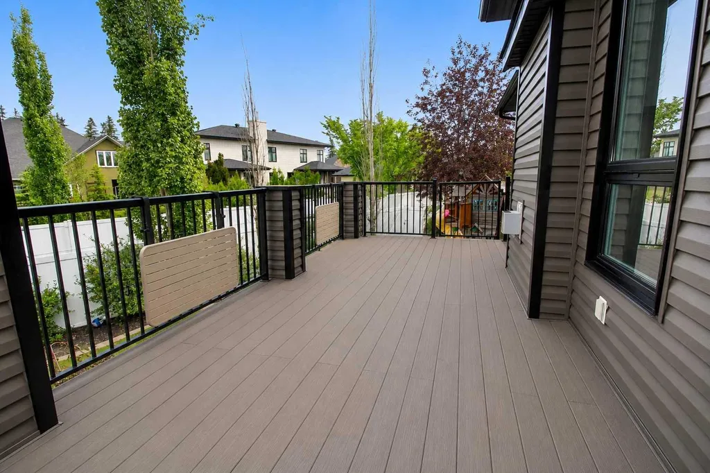 378 Webster Drive Red Deer AB T4N 1E2