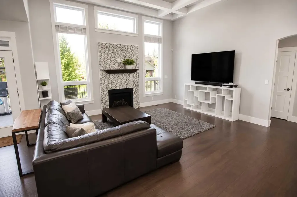 378 Webster Drive Red Deer AB T4N 1E2