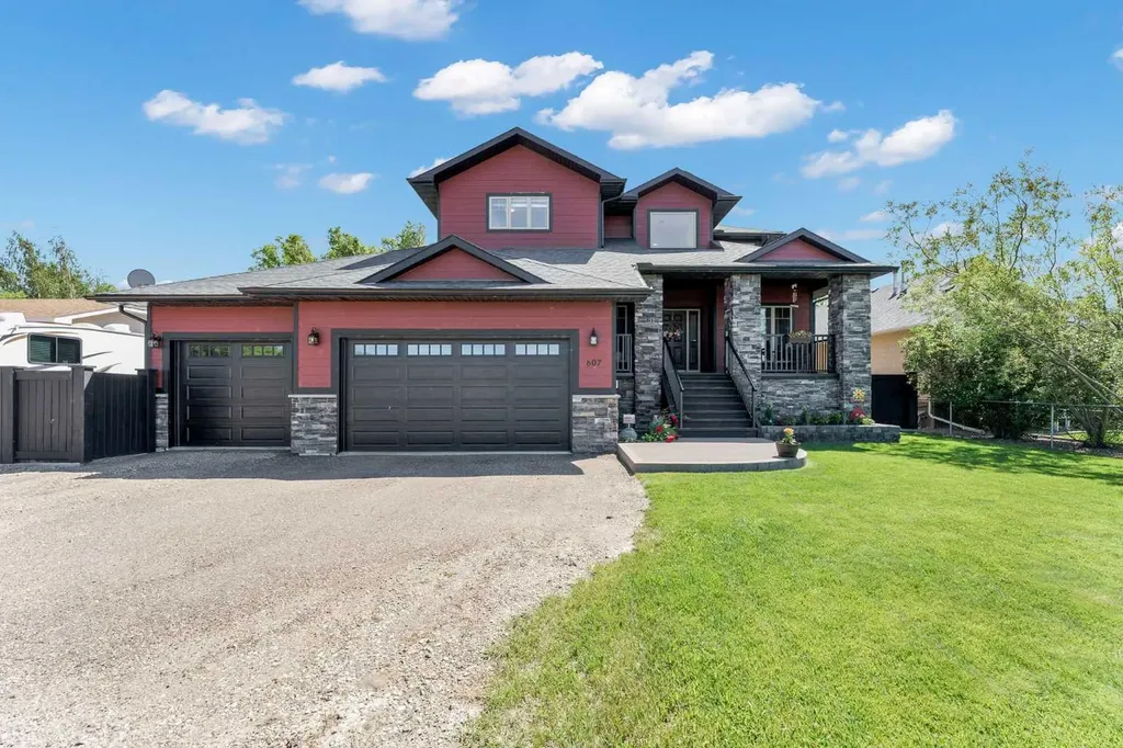 607 Tokar Road Seven Persons AB T0K 1Z0