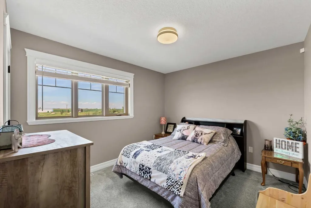 607 Tokar Road Seven Persons AB T0K 1Z0