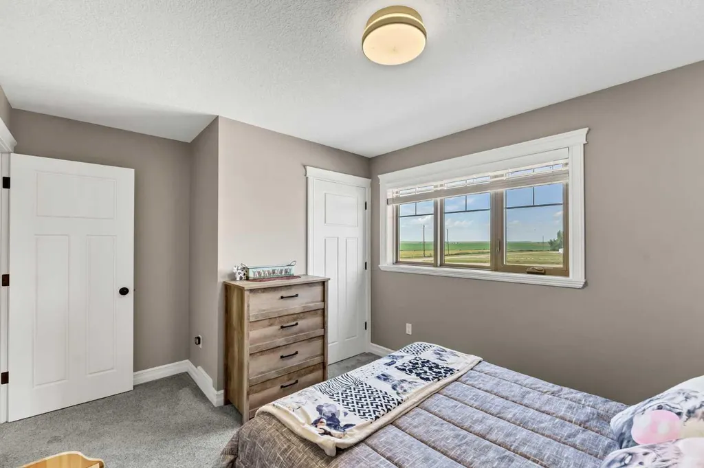 607 Tokar Road Seven Persons AB T0K 1Z0