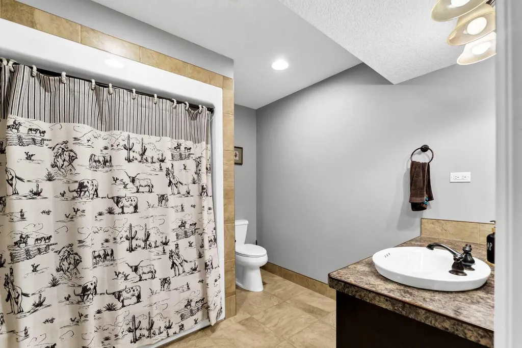 607 Tokar Road Seven Persons AB T0K 1Z0