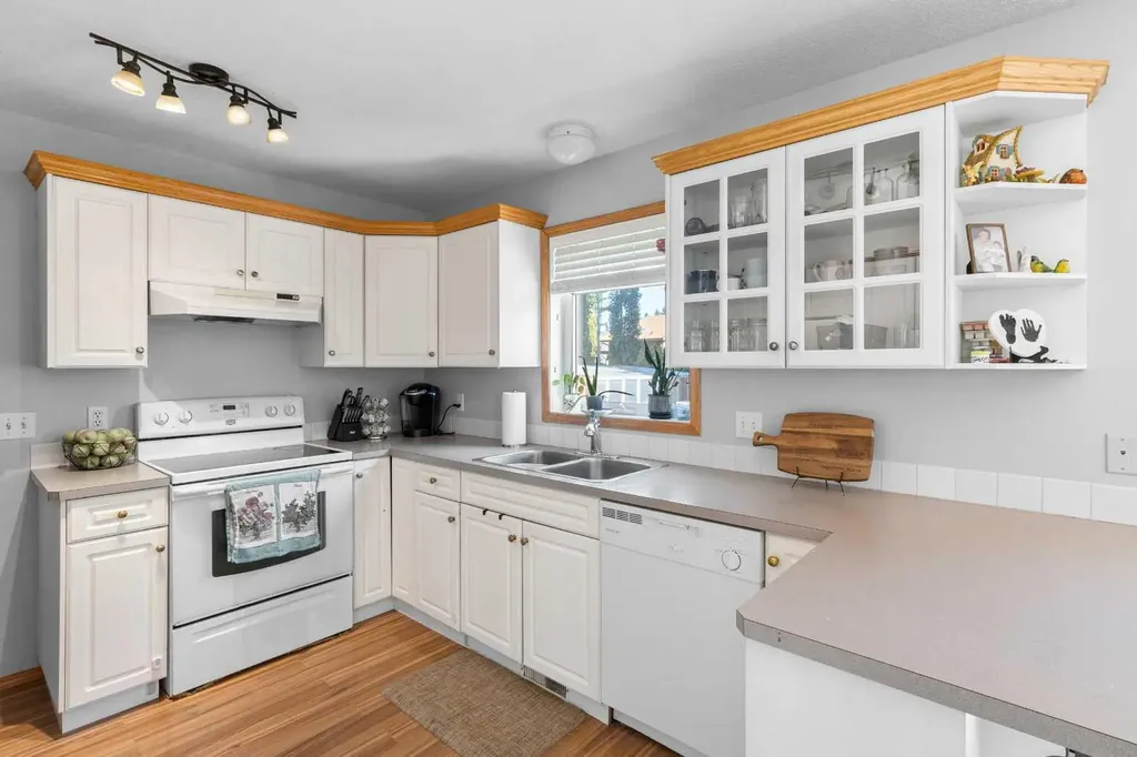 150 Balsam Crescent Olds AB T4H 1M4