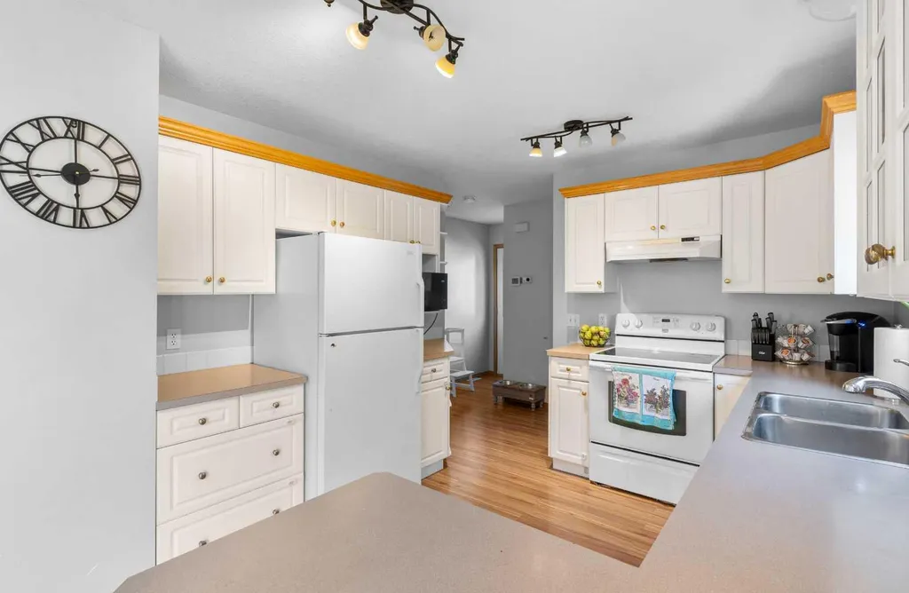 150 Balsam Crescent Olds AB T4H 1M4