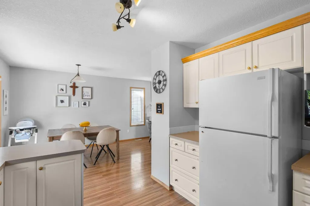 150 Balsam Crescent Olds AB T4H 1M4