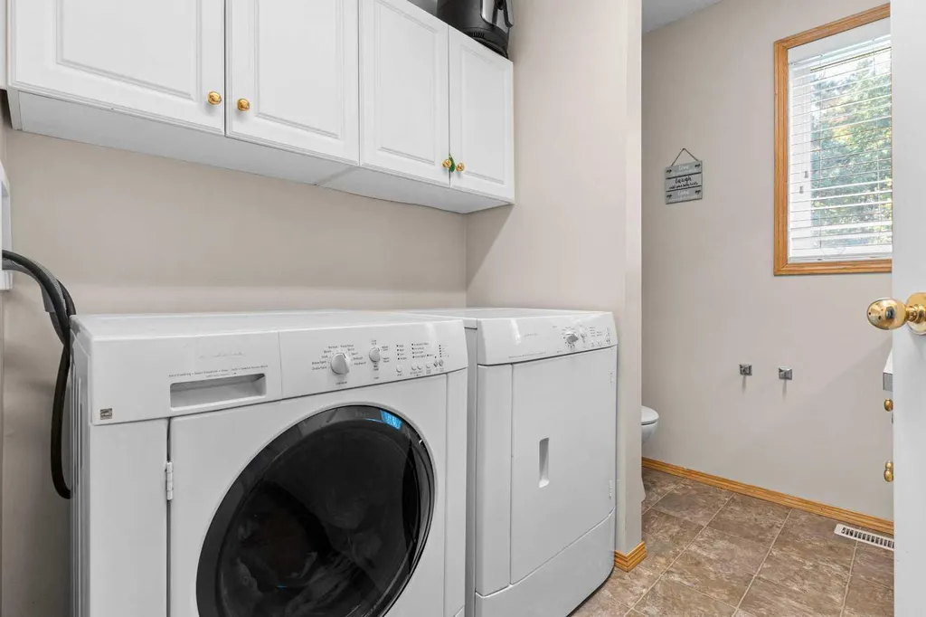150 Balsam Crescent Olds AB T4H 1M4