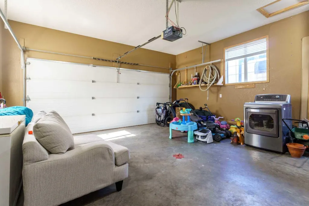 150 Balsam Crescent Olds AB T4H 1M4