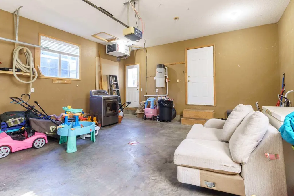 150 Balsam Crescent Olds AB T4H 1M4