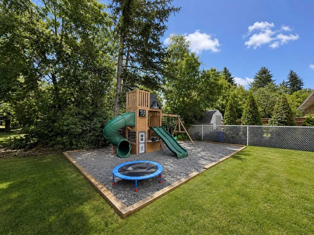 150 Balsam Crescent Olds AB T4H 1M4