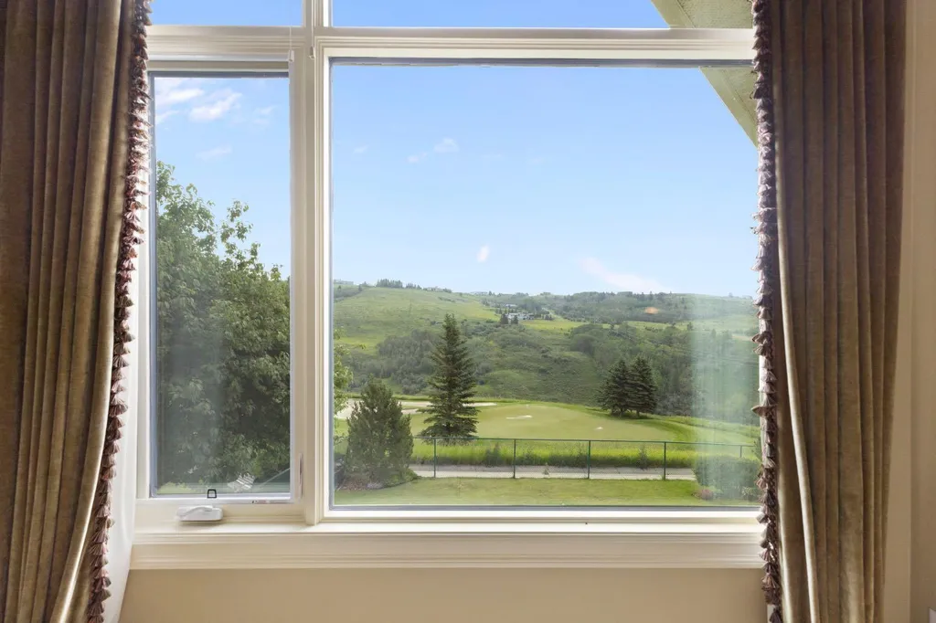 131 Gleneagles Terrace Cochrane AB T4C 1W6