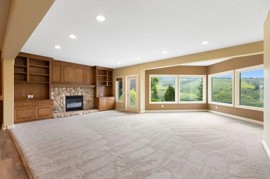 131 Gleneagles Terrace Cochrane AB T4C 1W6