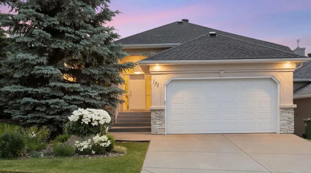 131 Gleneagles Terrace Cochrane AB T4C 1W6
