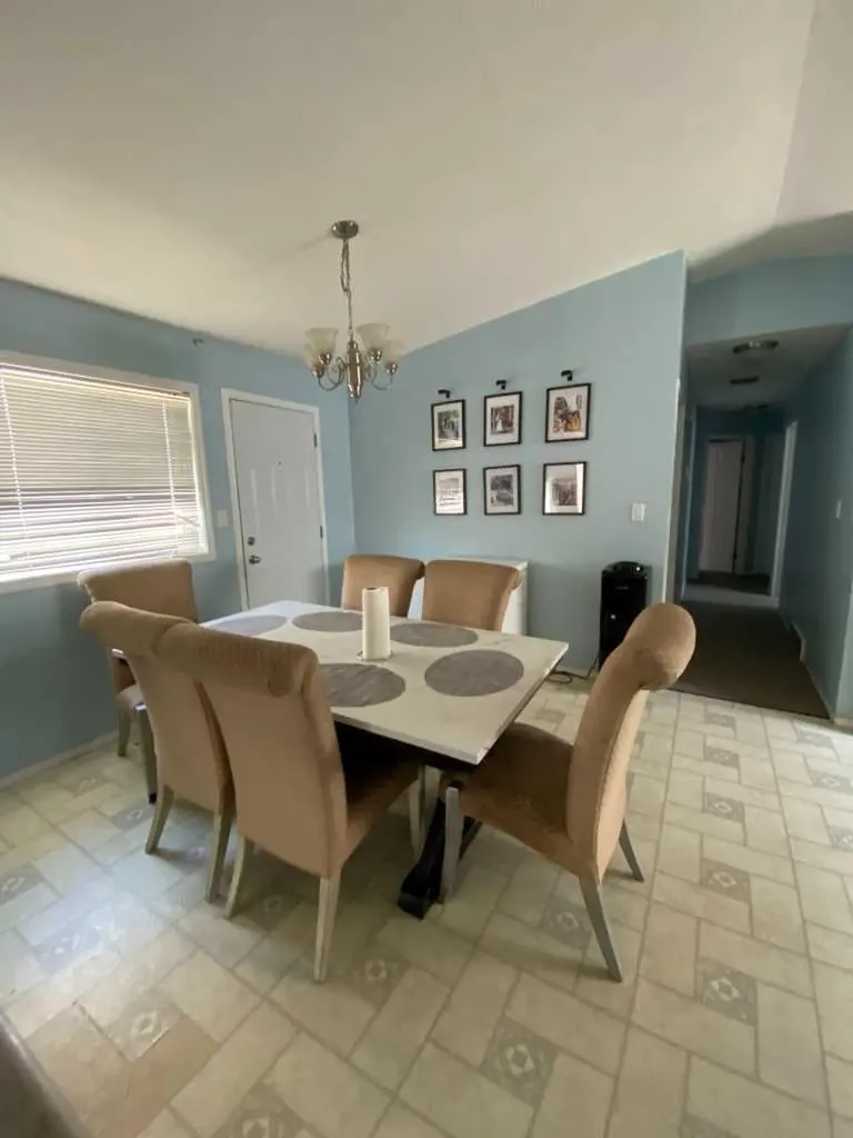 220 16 Street E Brooks AB T1R 1K3