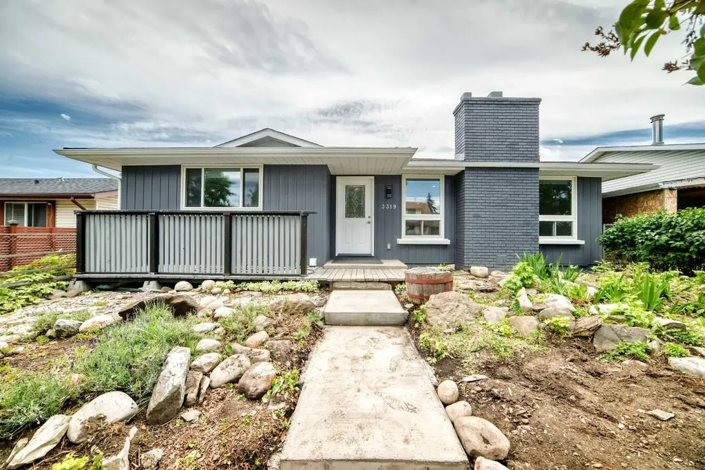 3319 Radcliffe Drive SE Calgary AB T2A 5X3