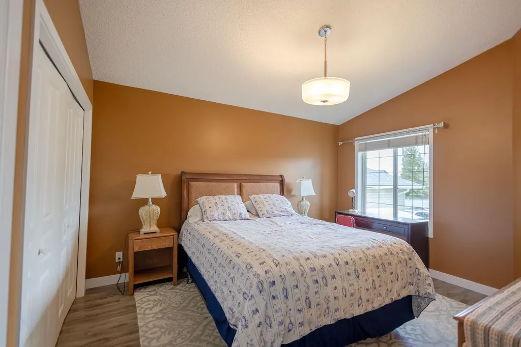 106 Arbour Ridge Close NW Calgary AB T3G4M5