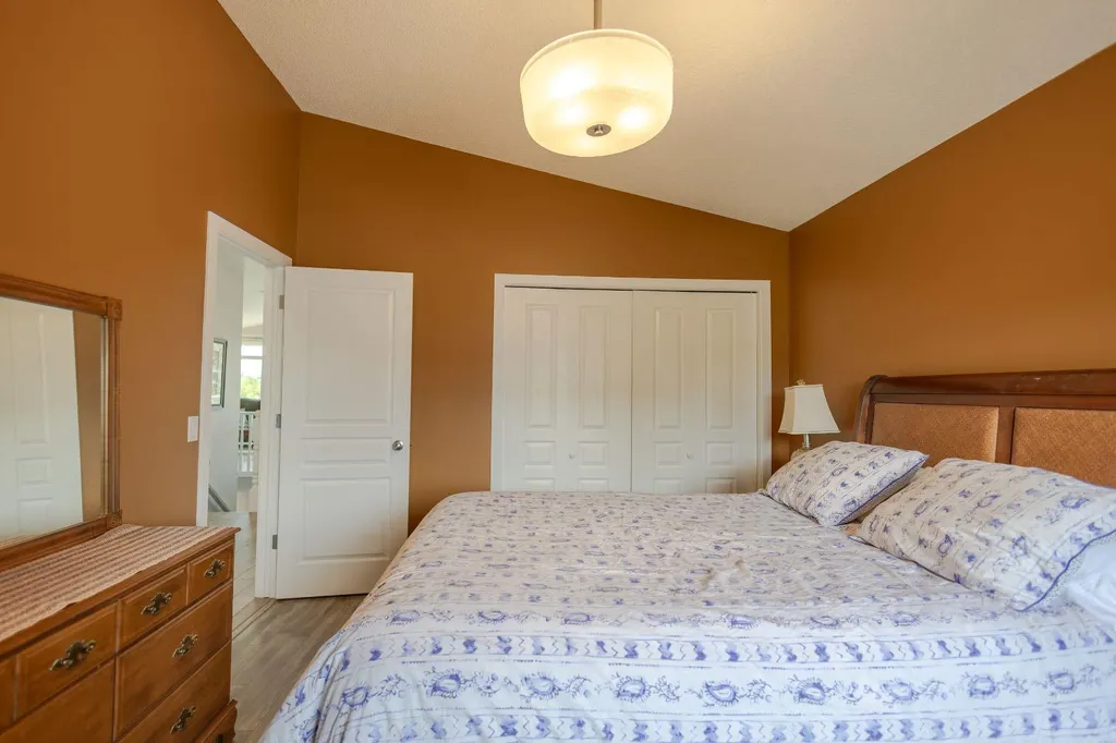 106 Arbour Ridge Close NW Calgary AB T3G4M5