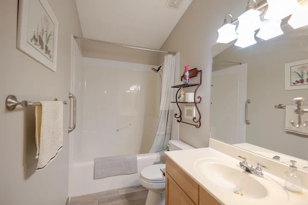 106 Arbour Ridge Close NW Calgary AB T3G4M5