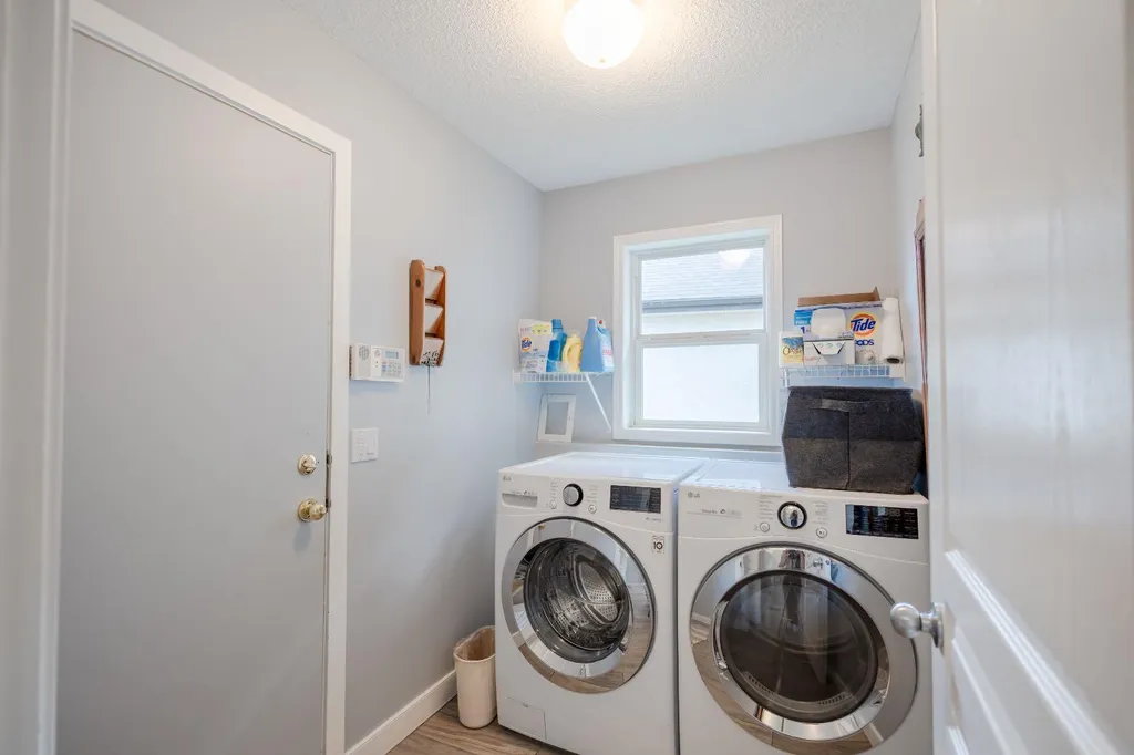106 Arbour Ridge Close NW Calgary AB T3G4M5