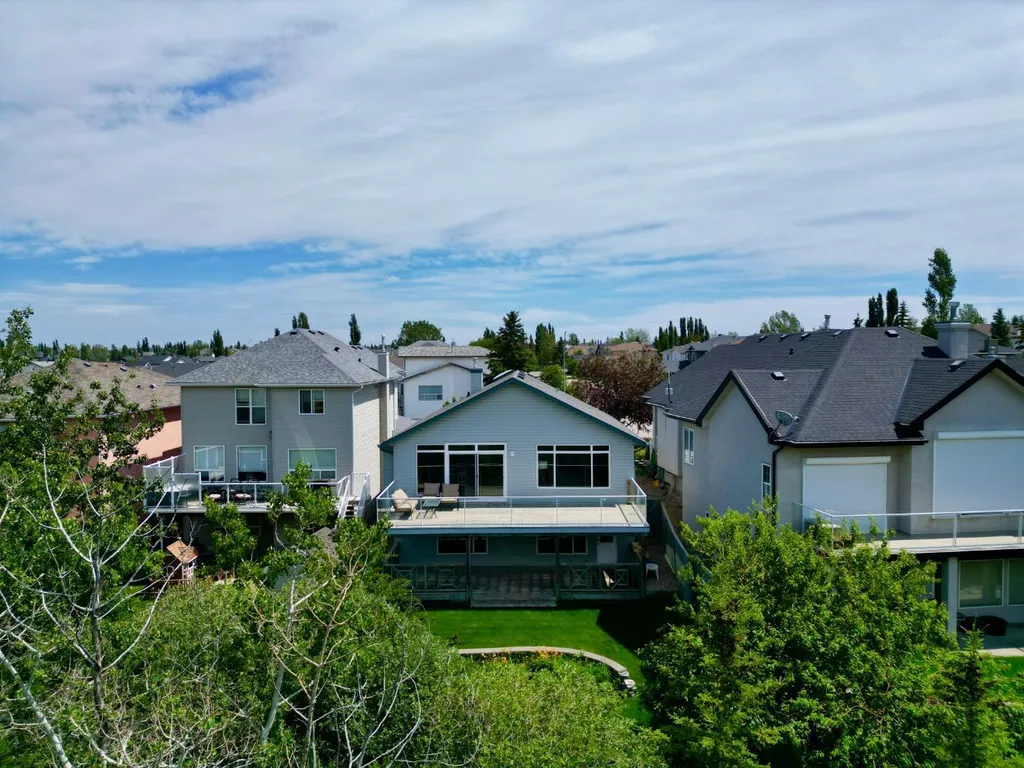 106 Arbour Ridge Close NW Calgary AB T3G4M5
