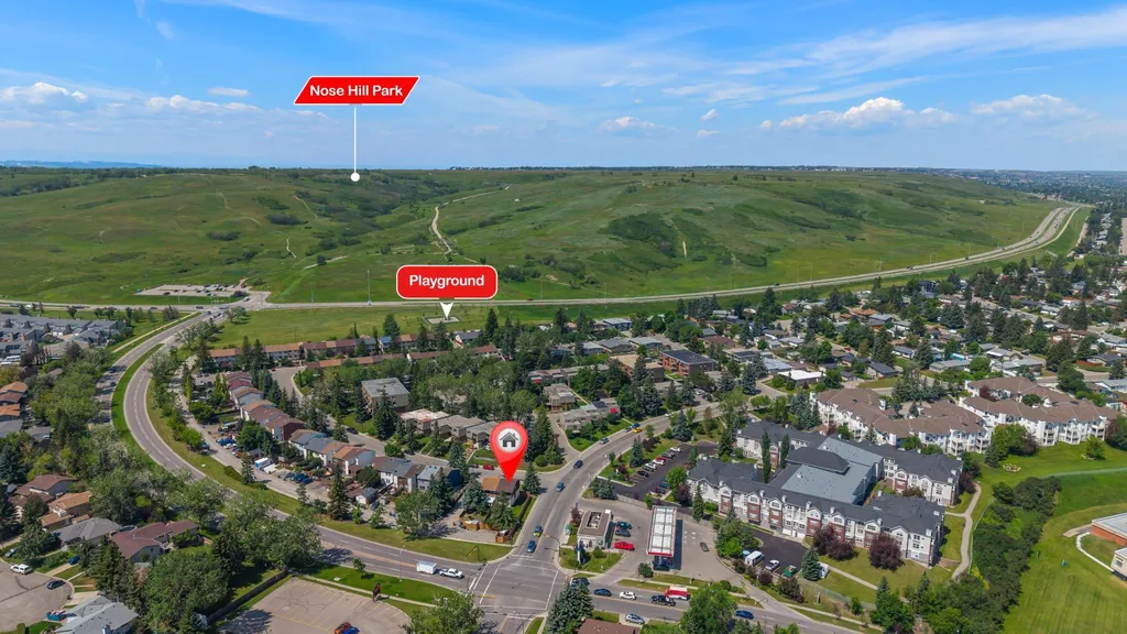6501A Huntsbay Road NW Calgary AB T2K 5R3